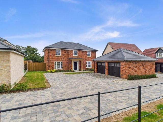 House for sale in Eastbridge, Suffolk