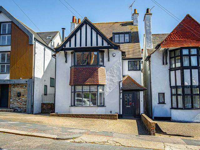 House for sale in Alton Barnes, Isle Of Man