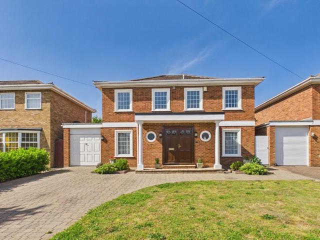 House for sale in Fishery, Maidenhead