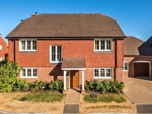 House for sale in Sandown Park, Kent