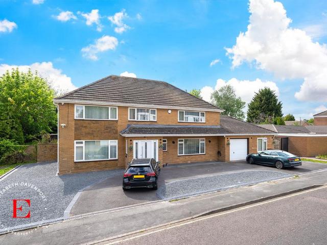 House for sale in Cannon Park, West Midlands