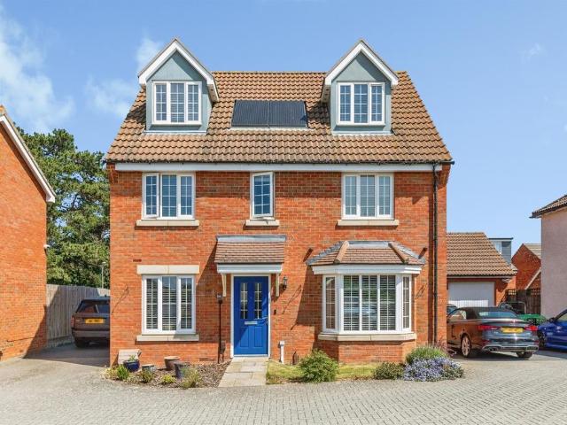 House for sale in Raunds