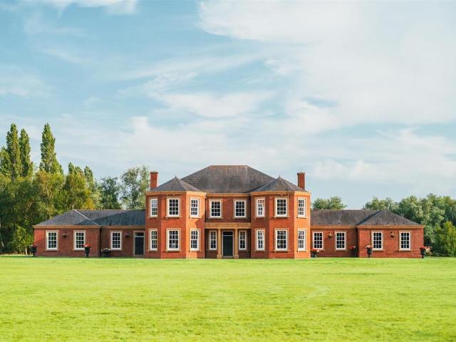 House for sale in Costhorpe, East Midlands