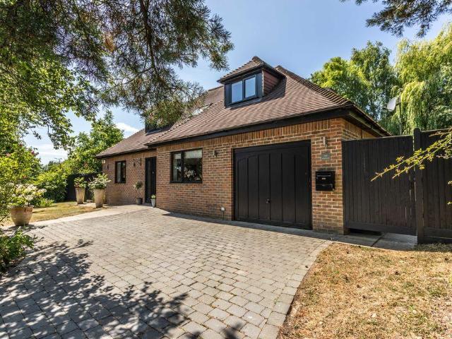 House for sale in Wivelsfield Green, Iford