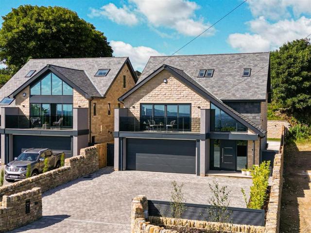 House for sale in Scapegoat Hill, West Yorkshire
