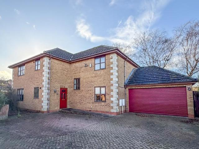 House for sale in Bozeat