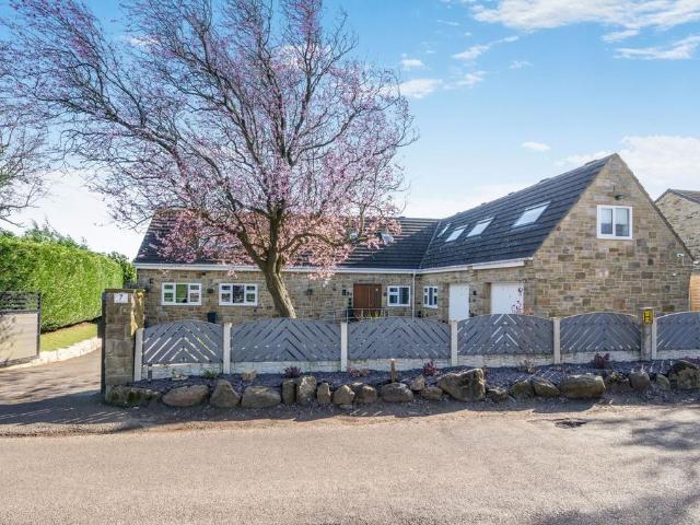 House for sale in Bardsey cum Rigton, Bardsey