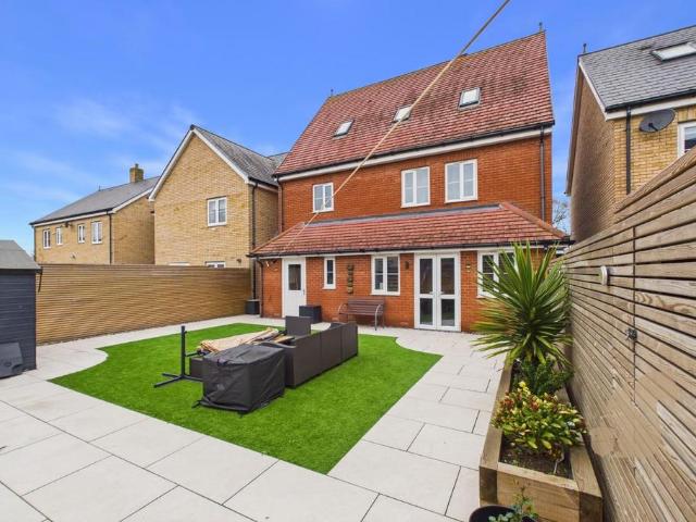 House for sale in Highwoods, Fordham Heath