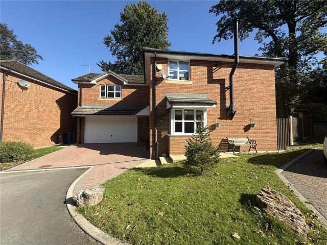 House for sale in Shaw and Crompton, Pendock
