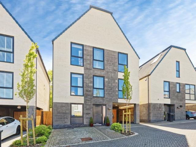 House for sale in Ash, Kent