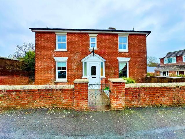 House for sale in Hythe and Dibden, Ashurst Bridge
