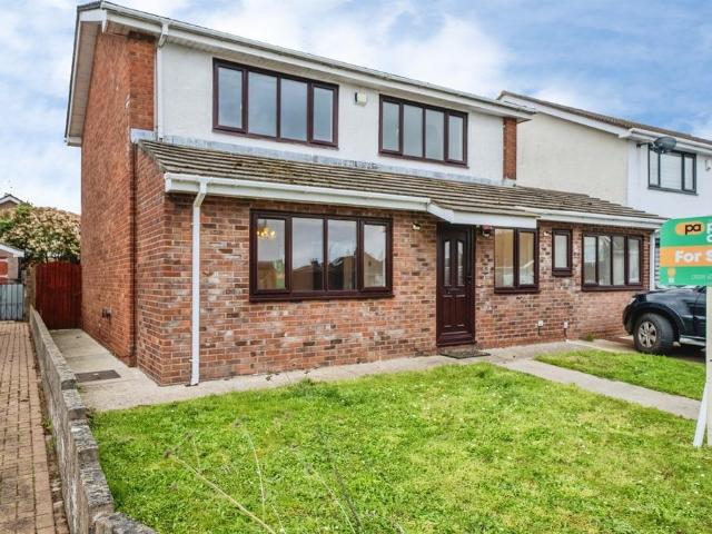 House for sale in Caldicot
