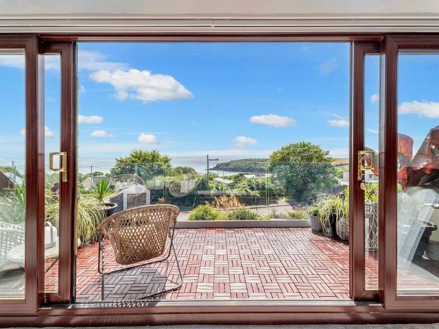 House for sale in Lamphey, East Trewent