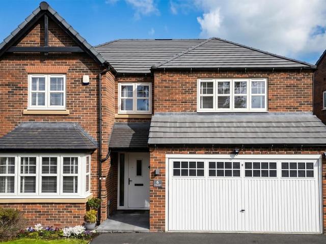 House for sale in Higher Bartle, Lancashire