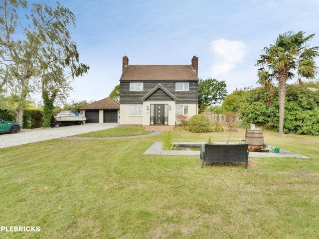House for sale in Bedford