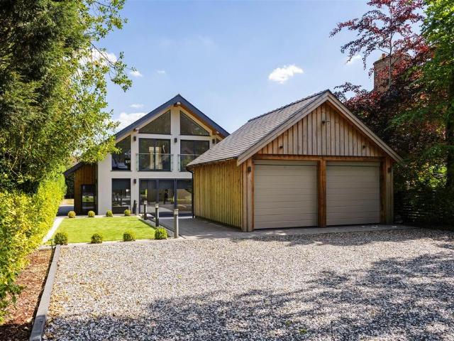 House for sale in Hall Drive Park, Alsager