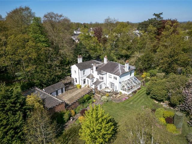 House for sale in Knutsford