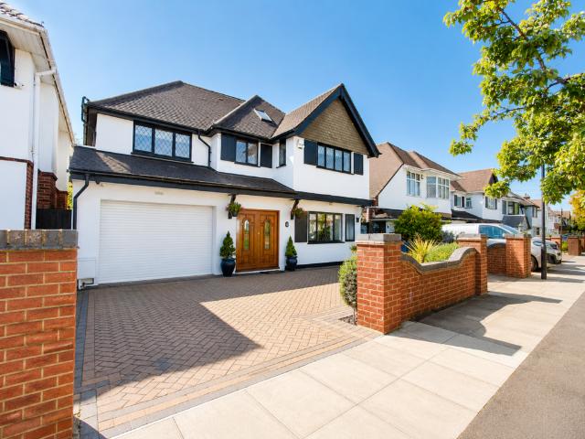 House for sale in London Borough of Ealing, Greater London