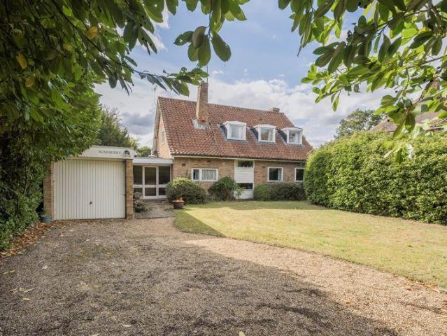 House for sale in Bedford