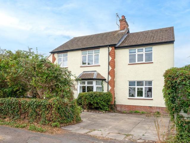 House for sale in Arbury, Cambridgeshire