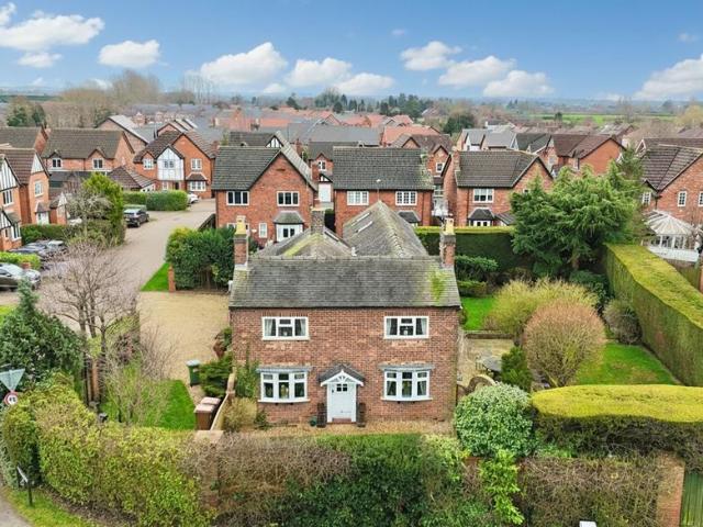 House for sale in Shavington cum Gresty, Shavington
