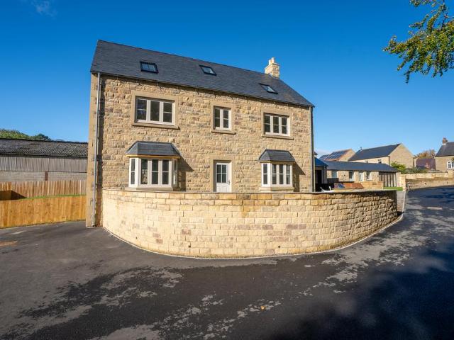 House for sale in Finghall, North Yorkshire