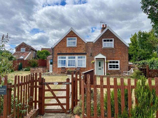 House for sale in Eastbridge, Suffolk
