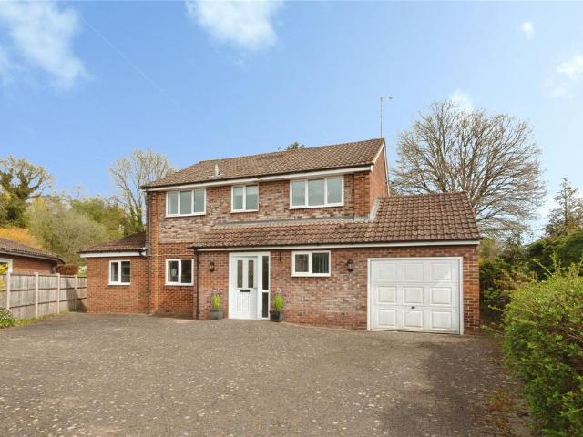 House for sale in Lychpit, Priest Down