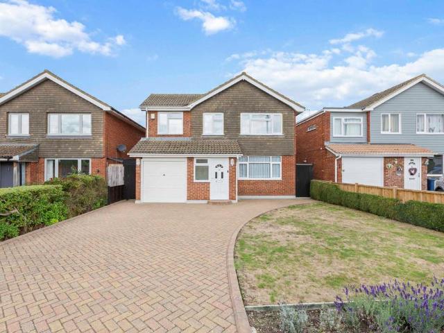 House for sale in Monks Risborough, Princes Risborough