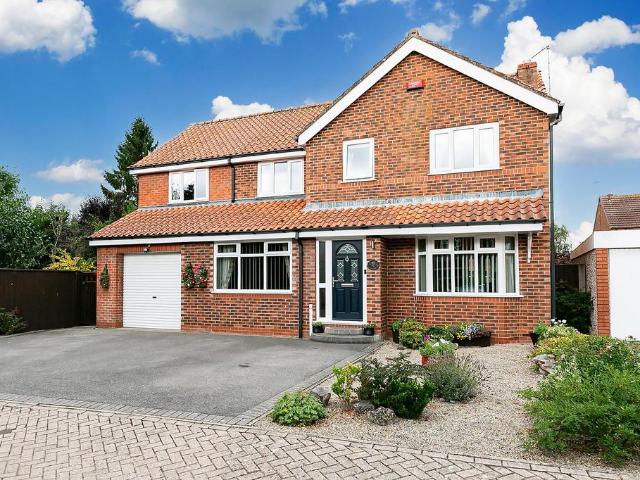 House for sale in Sutton Upon Derwent, York