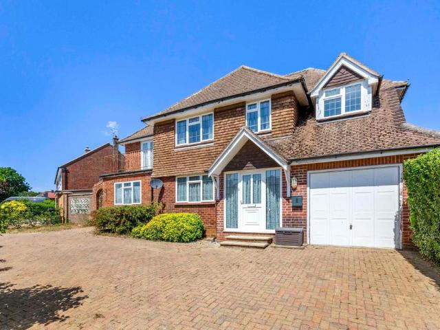 House for sale in Chepping Wycombe, Tylers Green