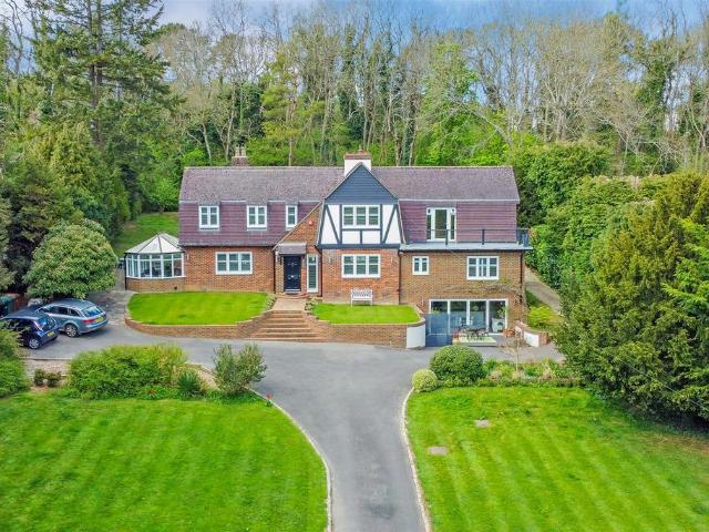 House for sale in Red Hill, Surrey