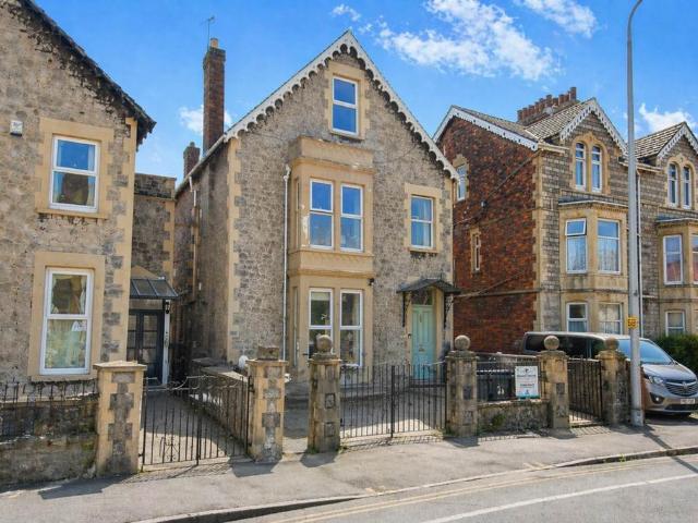 House for sale in Weston-super-mare, North Somerset