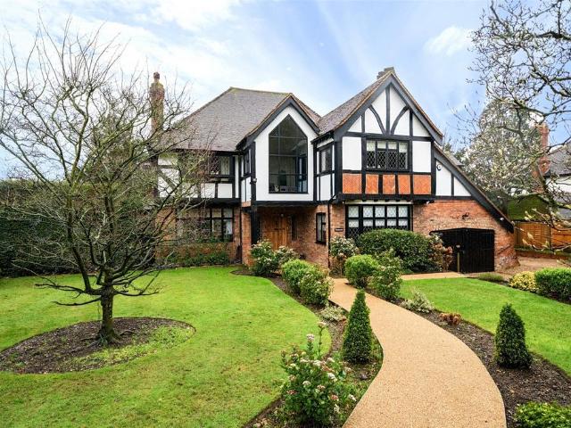 House for sale in Widmore Green, Greater London