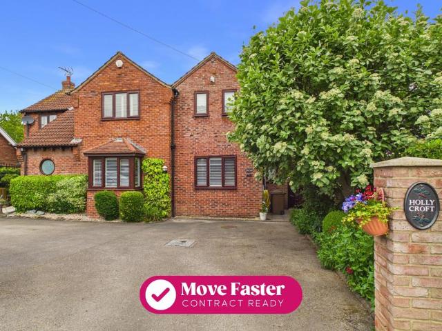 House for sale in Cranswick, East Riding Of Yorkshire