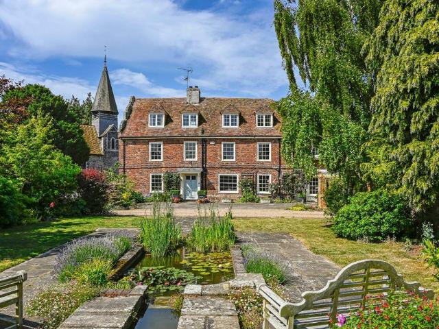 House for sale in Worth, Ash