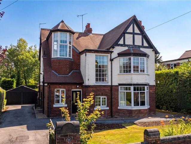 House for sale in Roundhay, West Yorkshire