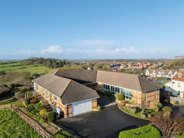 House for sale in Weston-super-mare, Isle Of Man