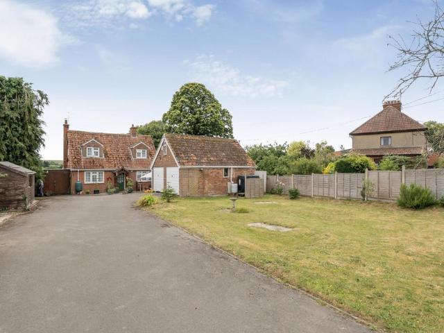 House for sale in Market Lavington, Wiltshire
