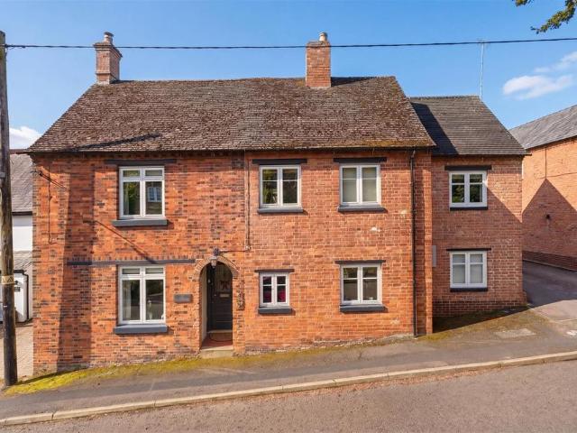 House for sale in Hollowell, Northamptonshire