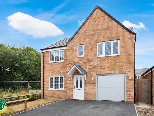 House for sale in Rossington, South Yorkshire