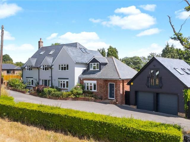 House for sale in Fordham Heath, Essex