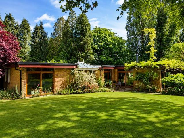 House for sale in Elmdon, West Midlands