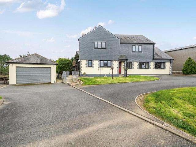 House for sale in Perranwell, Cornwall