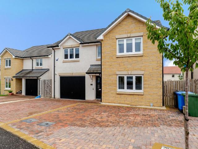 House for sale in Bilston, Scotland