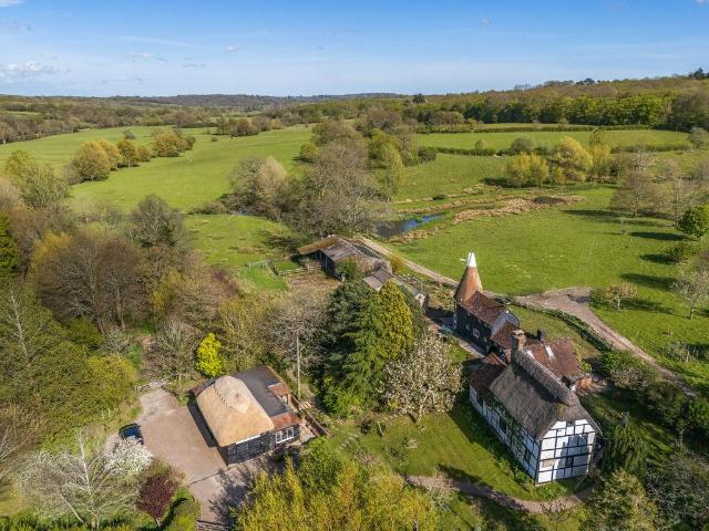 House for sale in Heathlands, East Sussex