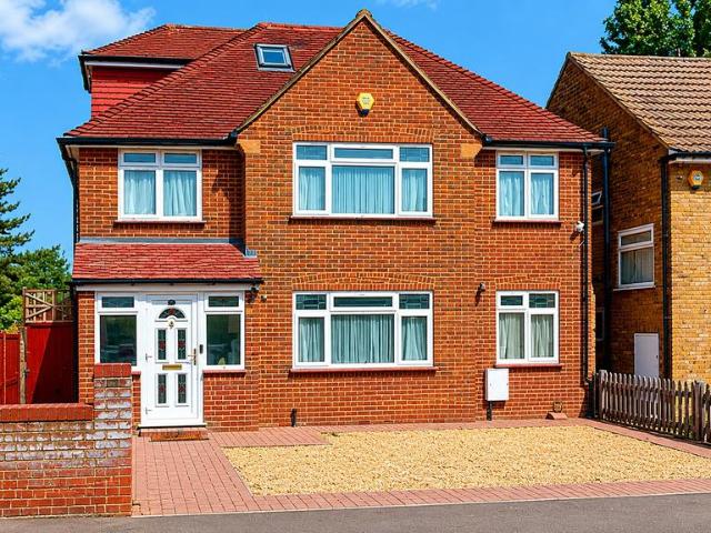 House for sale in Eastcote, Greater London