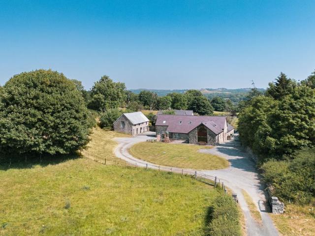 House for sale in Llanarmon-yn-ial, Wales
