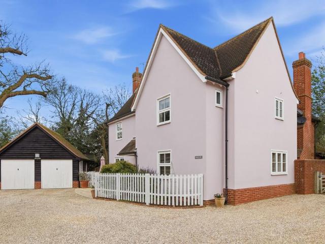House for sale in Chipping Hill, Essex