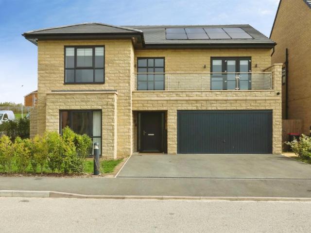 House for sale in Kiveton Park, Rotherham